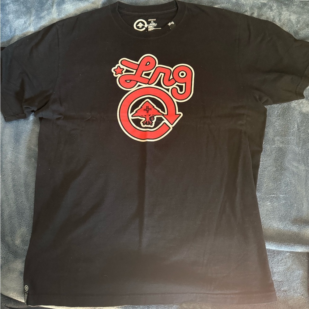 🌲 LRG Black Short-Sleeve Tee “Classic Logo” (NWOT)